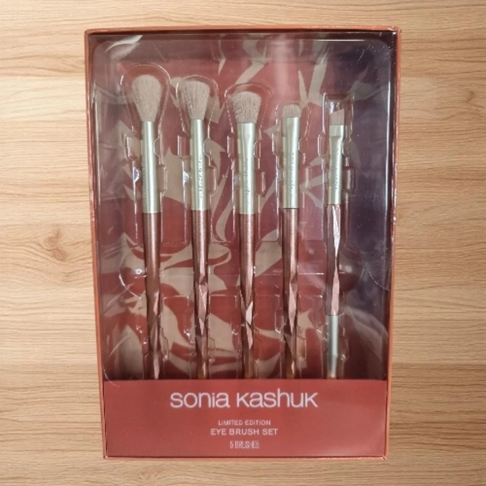 Sonia Kashuk Self-Care Beauty Bundle | Skincare & Accessories - Picture 3 of 7